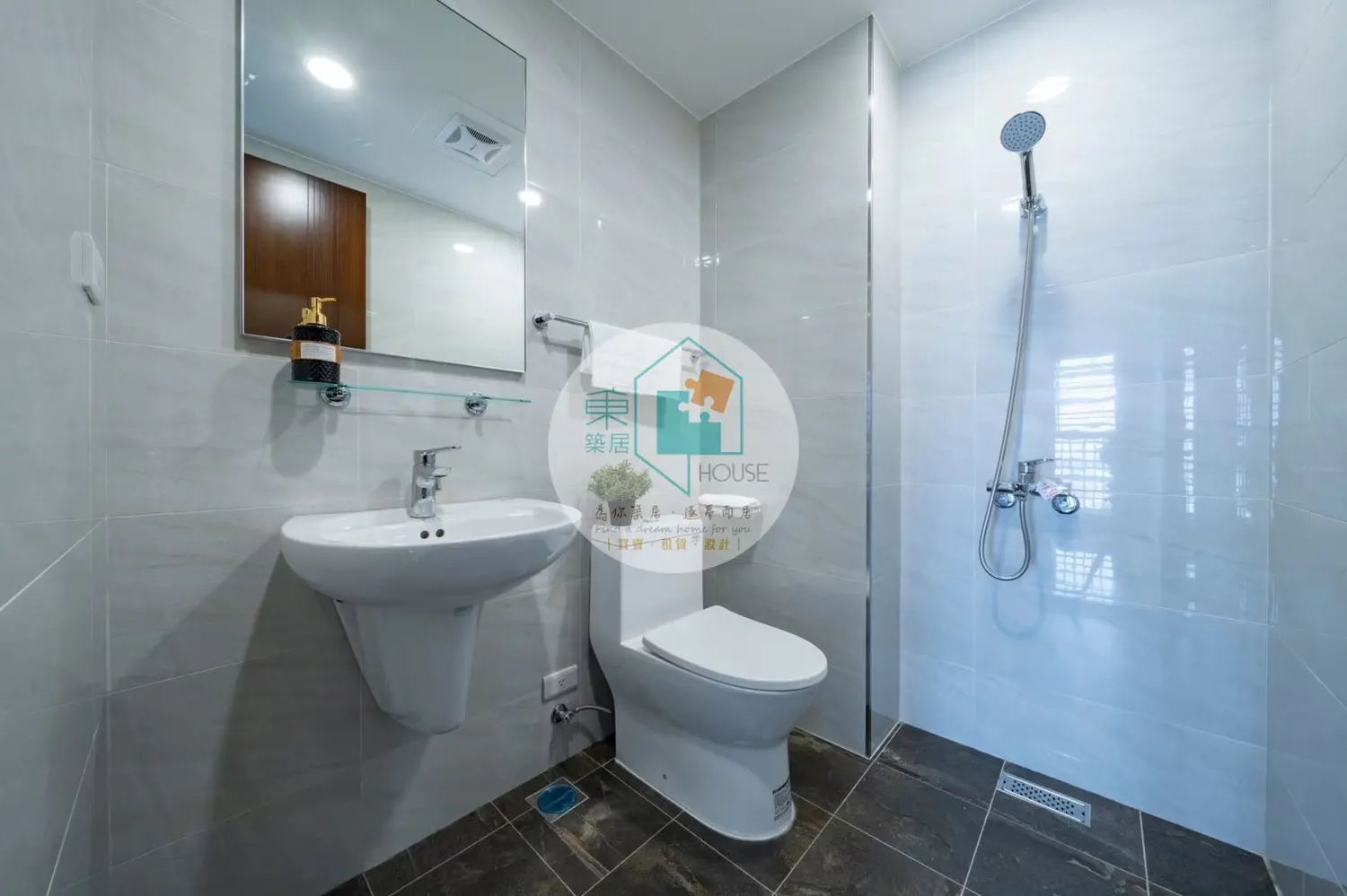 3 bedrooms apartment for rent TWD 40 000 - 20 ping - West Central District,Tainan City slide 14