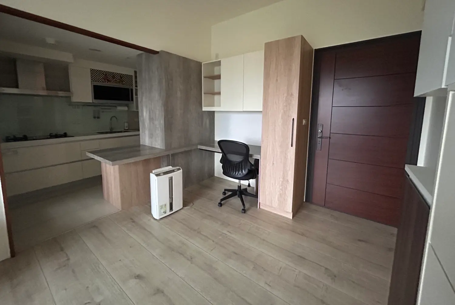 2 bedrooms apartment for rent in Shilin District, Taipei City | NT$ 55 000 | 19 ping slide 3