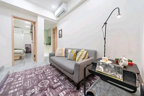 1 room apartment for rent in Xinyi District, Taipei City | NT$ 42 800 | 15 ping slide 3