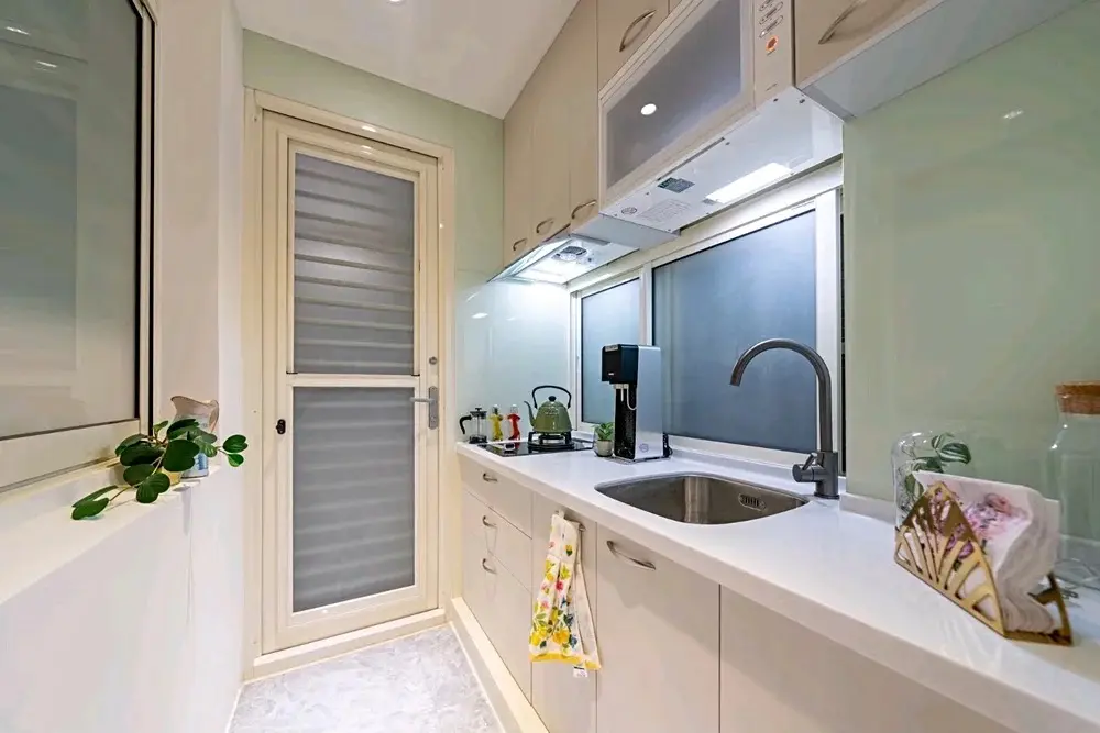 1 room apartment for rent in Xinyi District, Taipei City | NT$ 42 800 | 15 ping slide 6