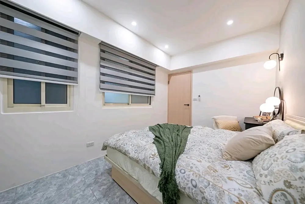 1 room apartment for rent in Xinyi District, Taipei City | NT$ 42 800 | 15 ping slide 9