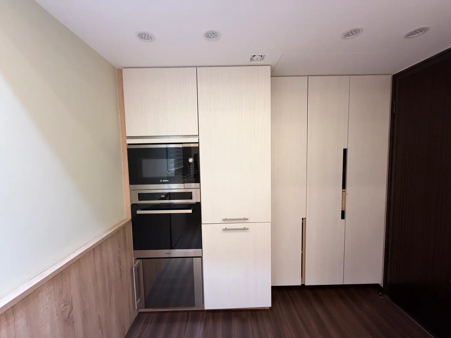 1 room apartment for rent in Zhongzheng District, Taipei City | NT$ 58 800 | 18 ping slide 6