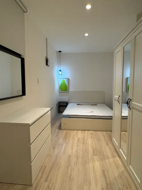 Room for rent NT$ 14 500 - Ningbo W St - 4 bedrooms