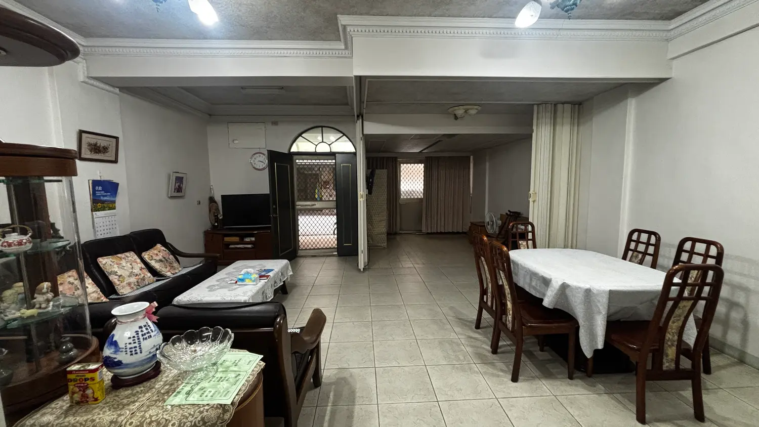 5 bedrooms townhouse for sale in Yilan City, Yilan County | NT$ 11 980 000 | 61 ping slide 1
