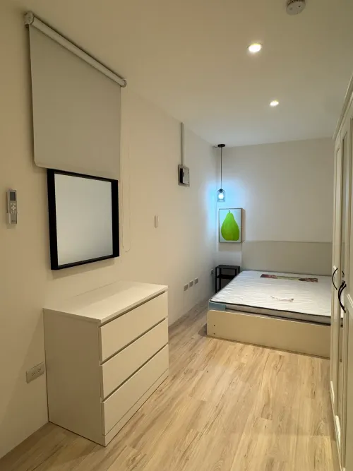 Room for rent NT$ 14 500 - Ningbo W St - 4 bedrooms