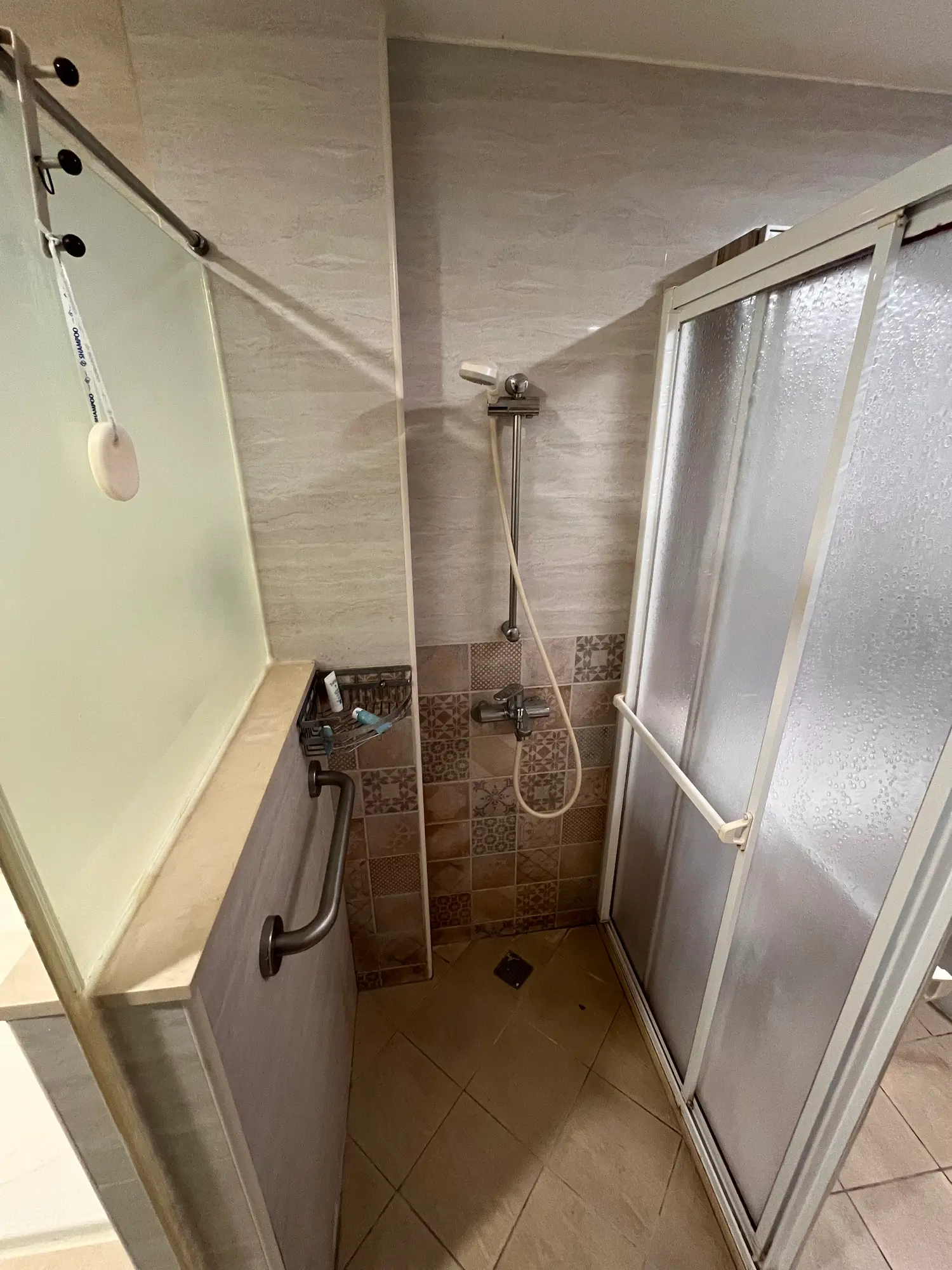 2 bedrooms apartment for rent TWD 28 000 - 50 ping - Xindian District, New Taipei City slide 8