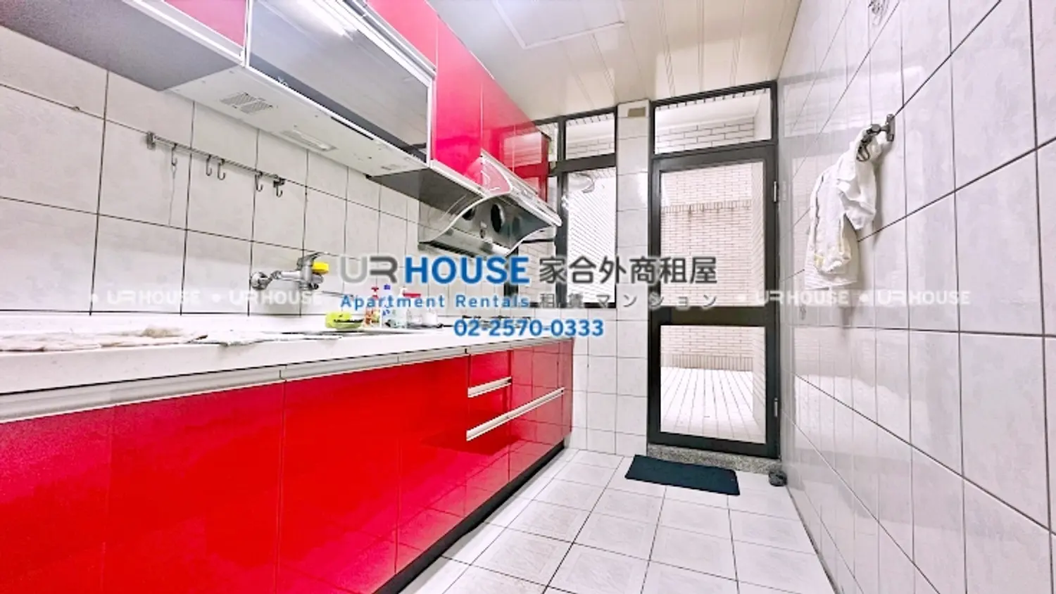 4 bedrooms townhouse for rent TWD 56 000 - 98 ping - Linkou District,New Taipei City slide 9