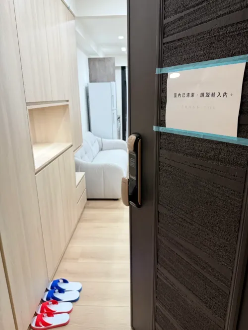 公寓 出租 NT$ 28 000 - 高鐵北路二段 - 2 房