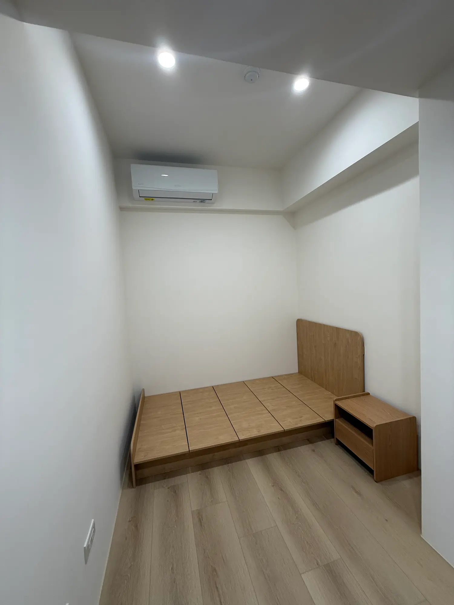 2 房 中壢區, 桃園市公寓出租 | NT$ 28 000 | 13 坪 slide 12