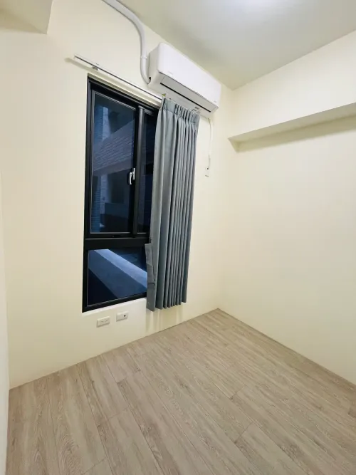 2 bedrooms apartment for rent in Guanyin District, Taoyuan City | NT$ 15 000 | 12 ping slide 3