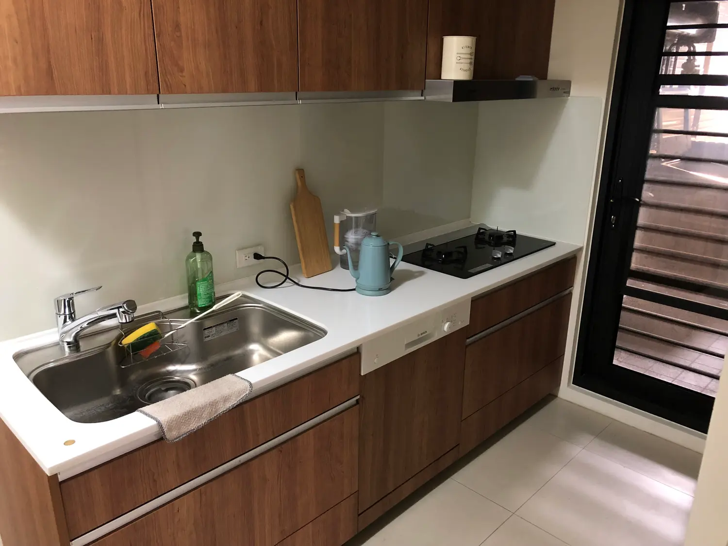 2 bedrooms apartment for rent in Zuoying District, Kaohsiung City | TWD 30 000 | 23 ping slide 2