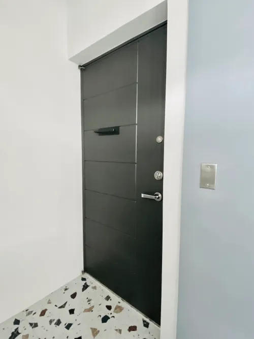 公寓 出租 TWD 42 500 - 致遠一路二段 - 2 房