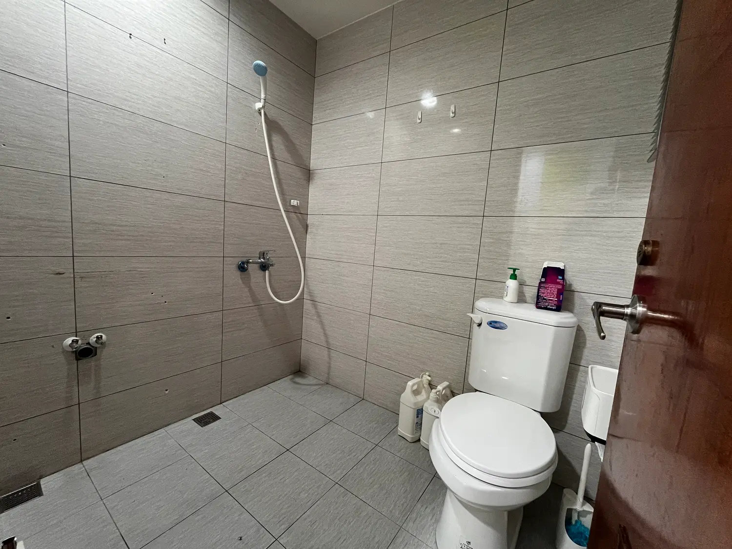Shop / Retail for sale in Zhongshan District, Taipei City | NT$ 47 800 000 | 19 ping slide 5