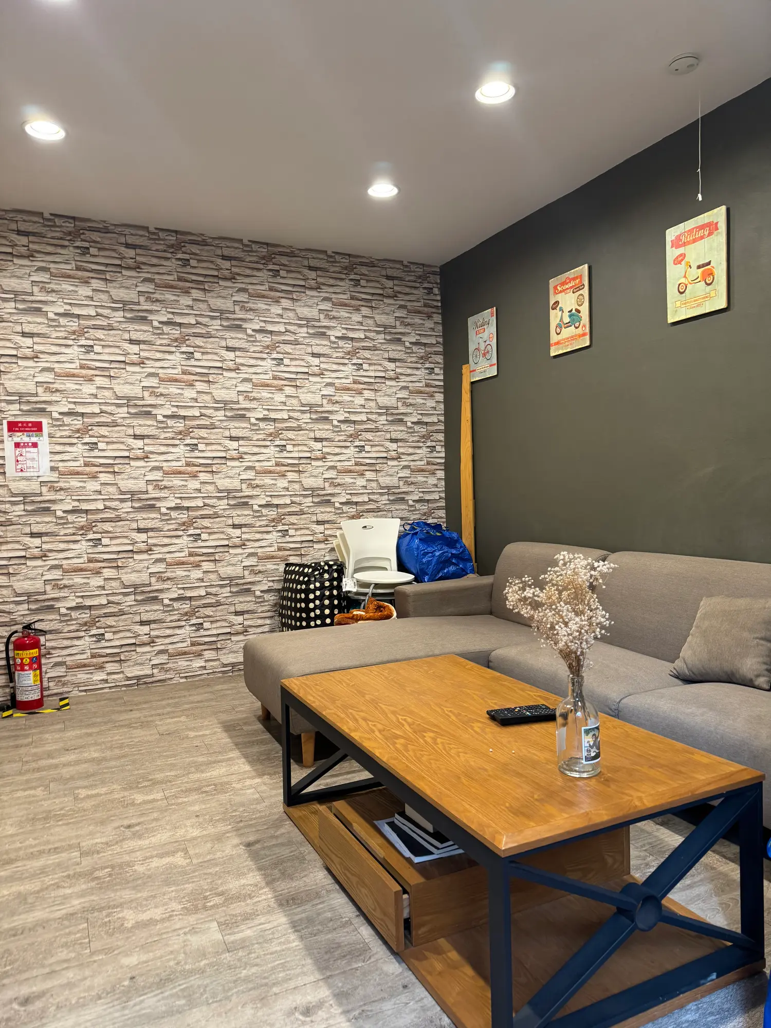Room for rent in Xinyi District, Taipei City | NT$ 14 500 | 3 ping slide 3