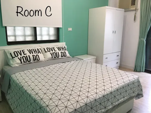 Private room for rent TWD 15 500 -  - 5 bedrooms