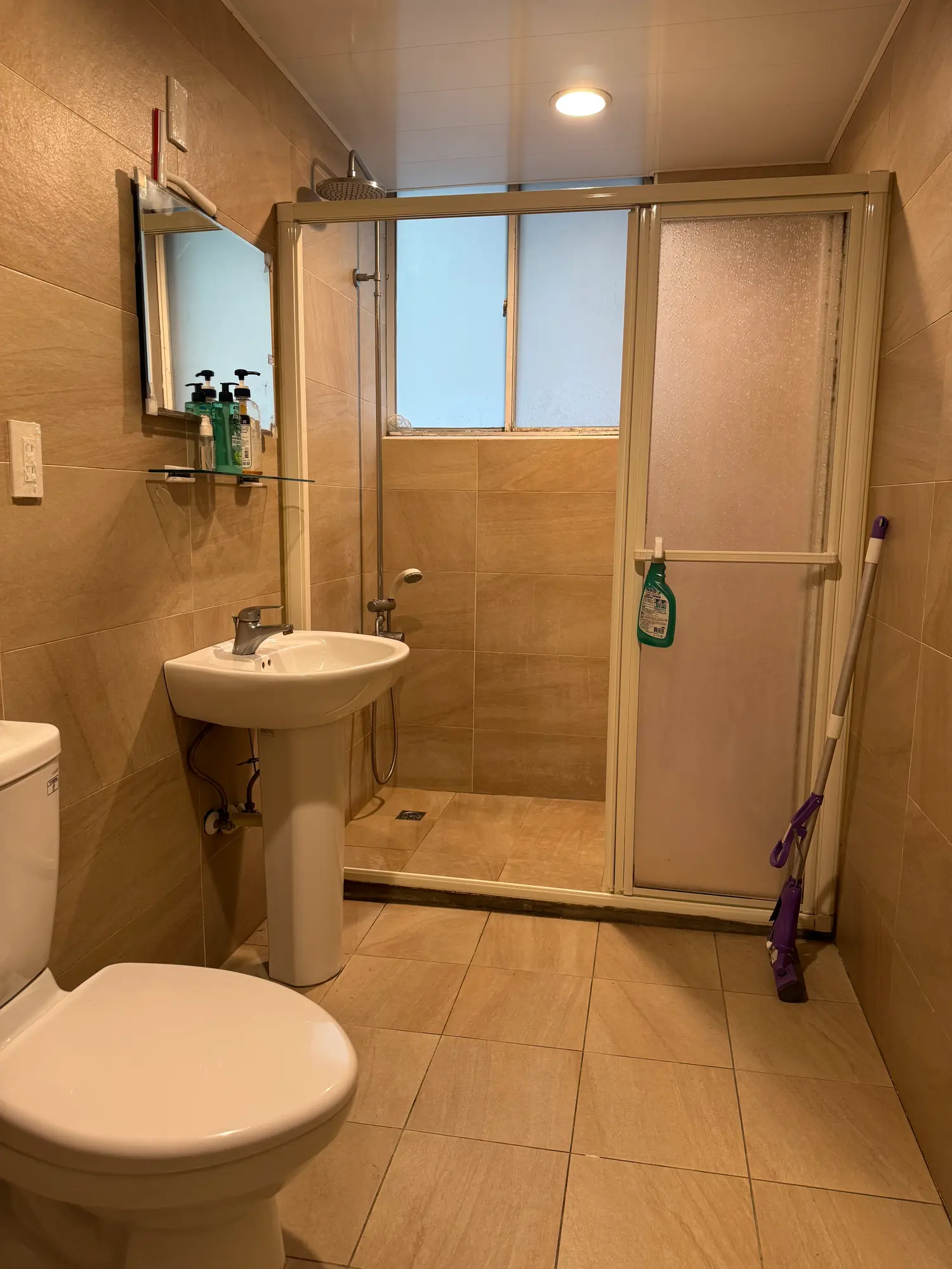 Room for rent in Xinyi District, Taipei City | NT$ 14 500 | 3 ping slide 2