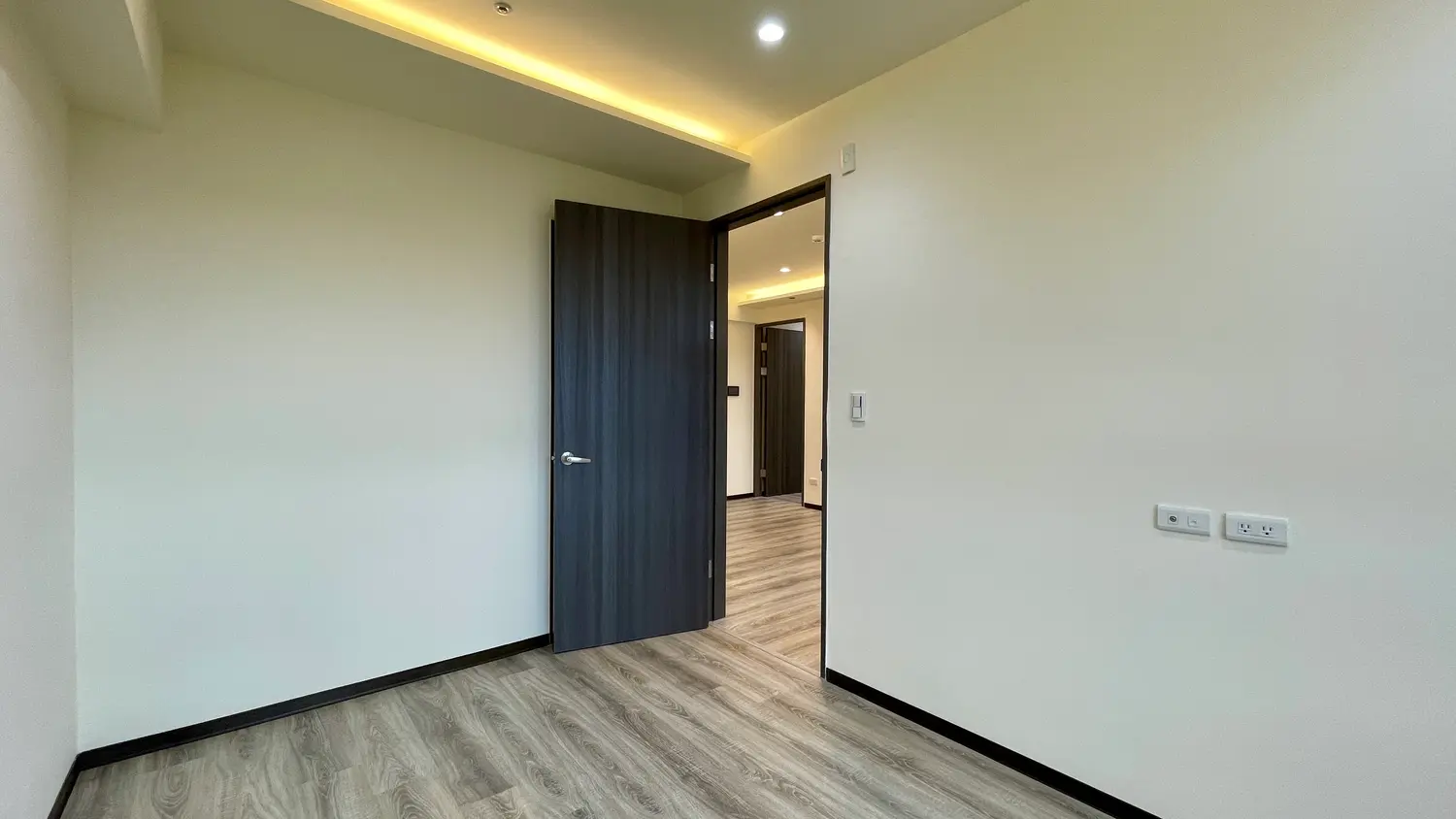 3 bedrooms apartment for rent in Dayuan District, Taoyuan City | NT$ 33 000 | 18 ping slide 9