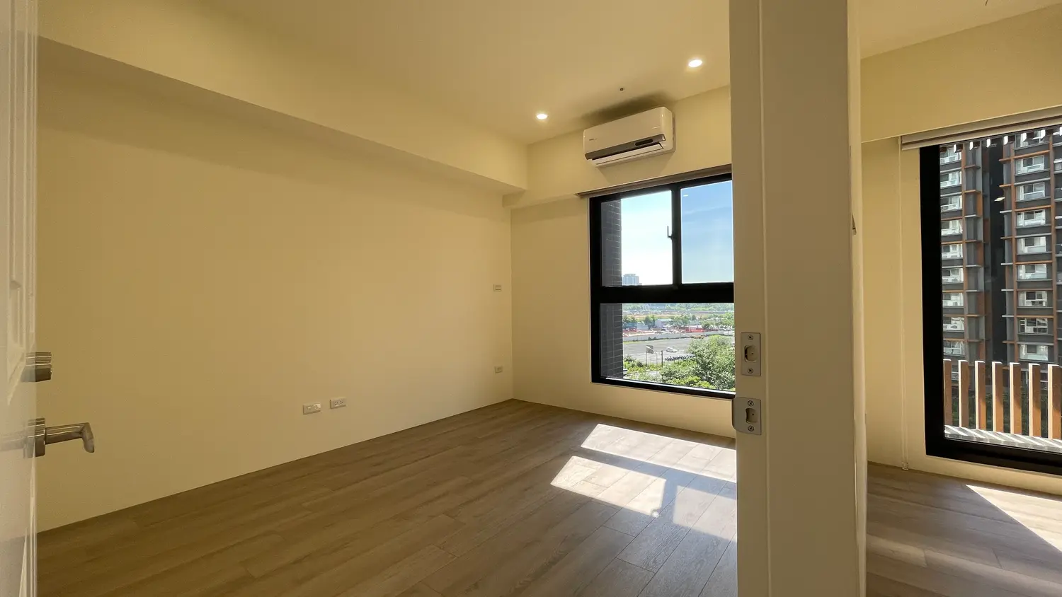 3 bedrooms apartment for rent in Zhongli District, Taoyuan City | NT$ 34 000 | 26 ping slide 13
