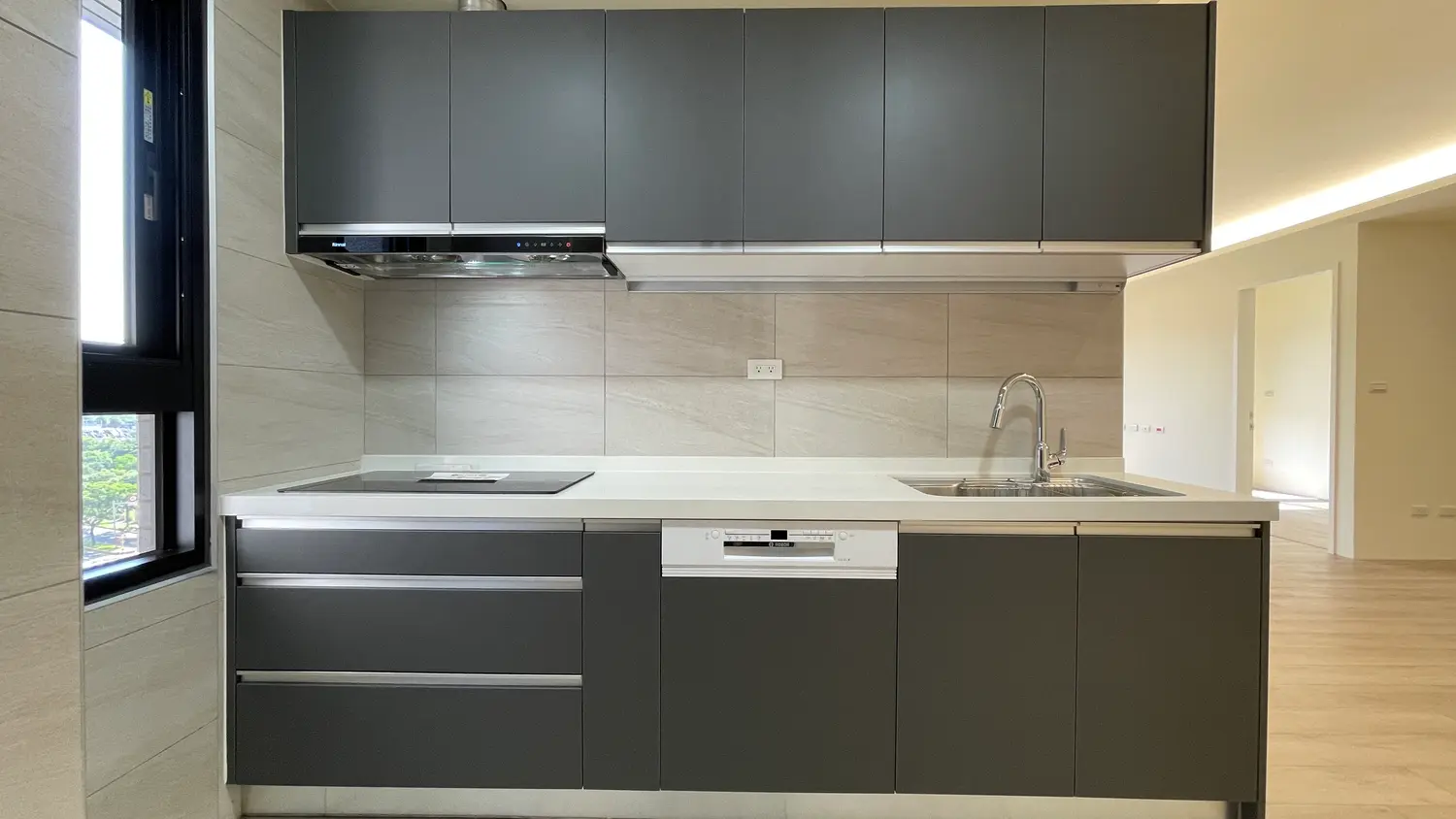 3 bedrooms apartment for rent in Zhongli District, Taoyuan City | NT$ 34 000 | 26 ping slide 8