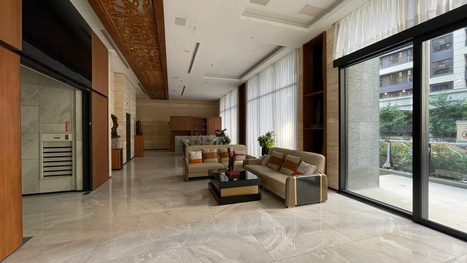 3 bedrooms apartment for rent in Zhongli District, Taoyuan City | NT$ 34 000 | 26 ping slide 1