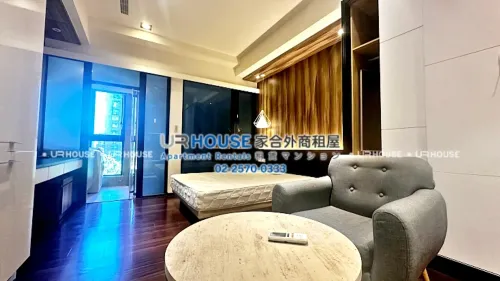 Apartment for rent TWD 39 800 - Section 1, Jianguo South Road - Studio