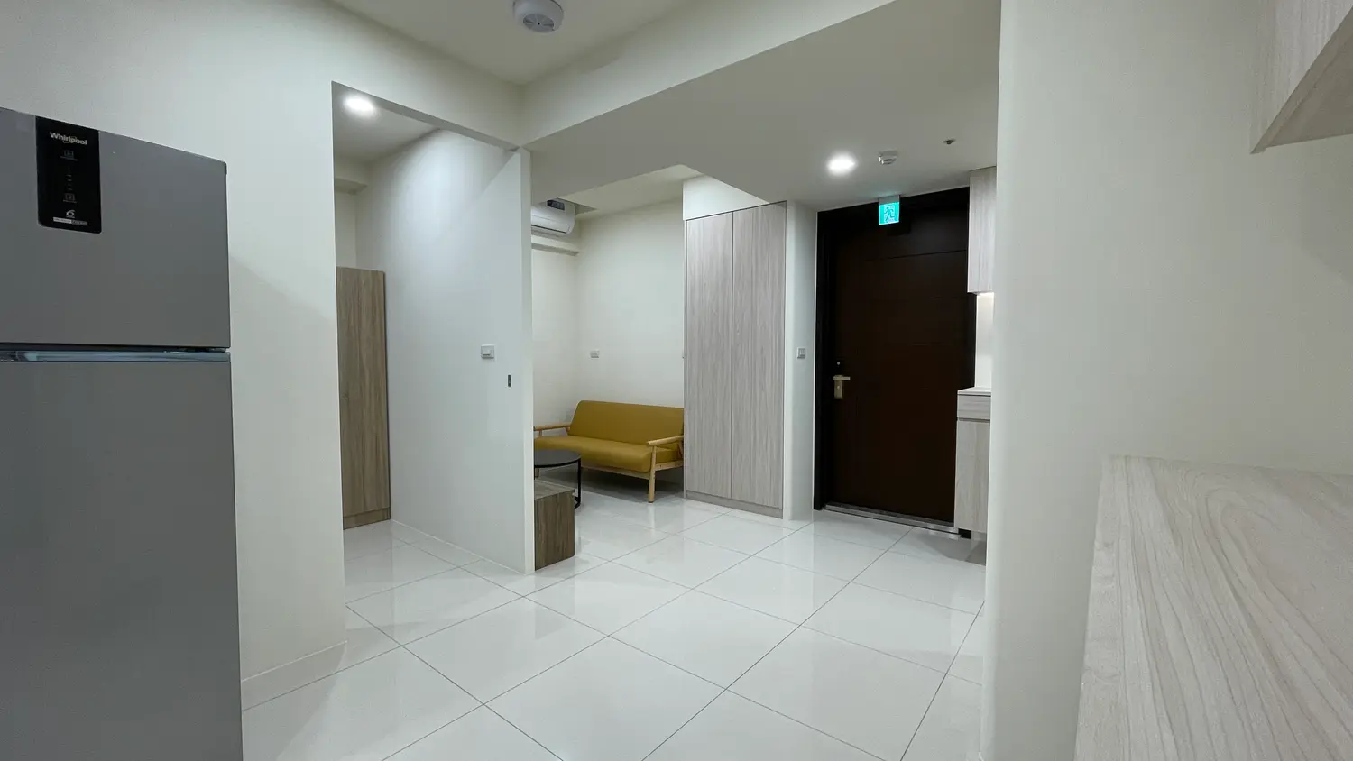2 bedrooms apartment for rent in Zhongli District, Taoyuan City | NT$ 25 000 | 16 ping slide 12