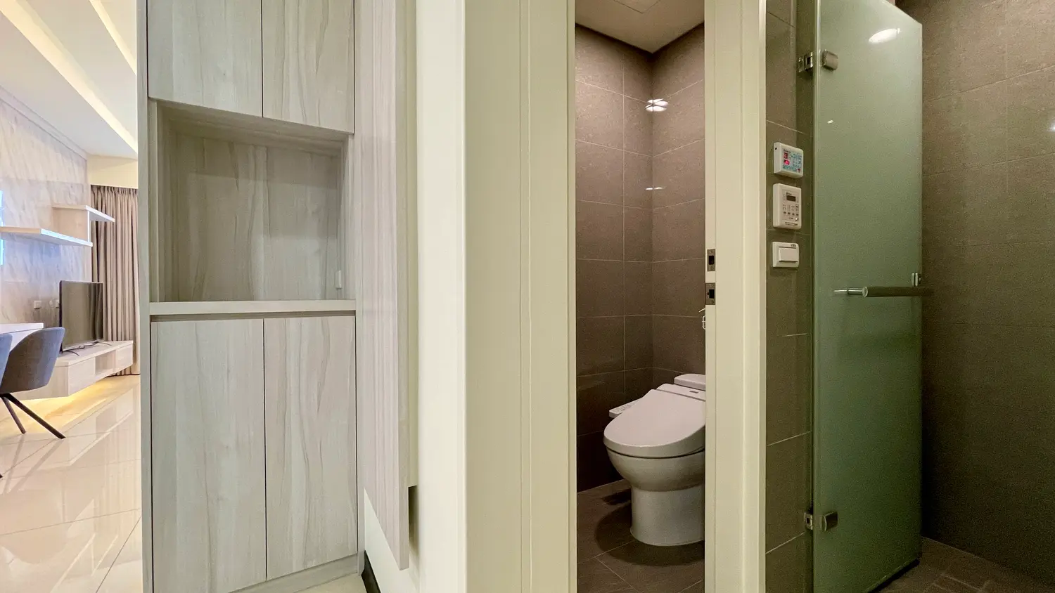 Studio apartment for rent in Zhongli District, Taoyuan City | NT$ 24 500 | 12 ping slide 6