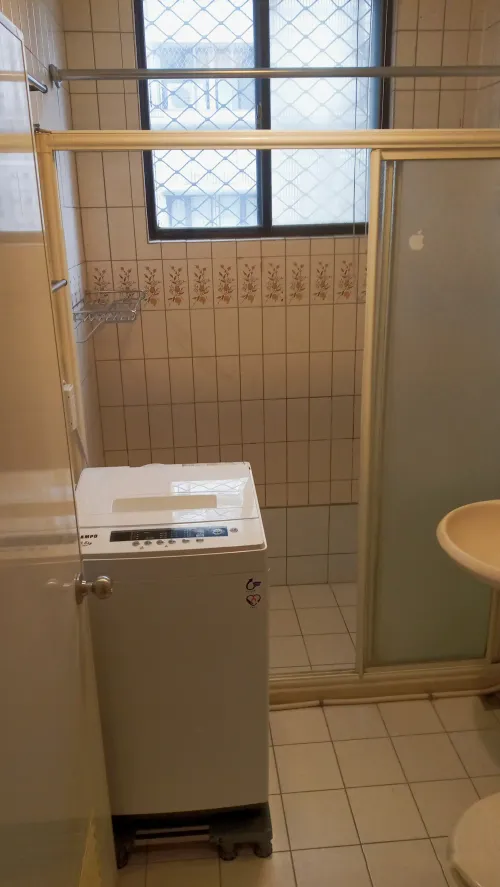 Room for rent NT$ 15 000 - Tianmu East Road - 1 room