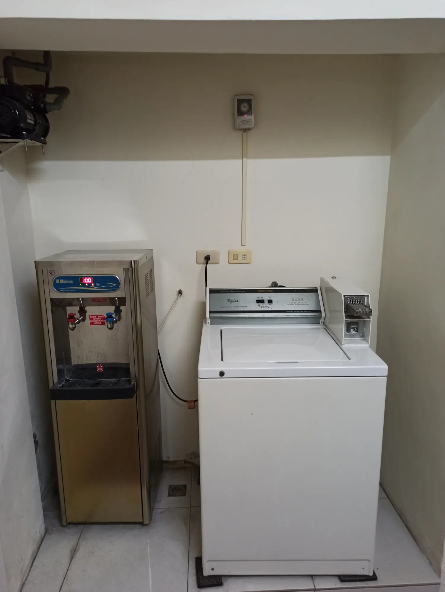 Room for rent in West District, Taichung City | TWD 6 900 | 5 ping slide 0