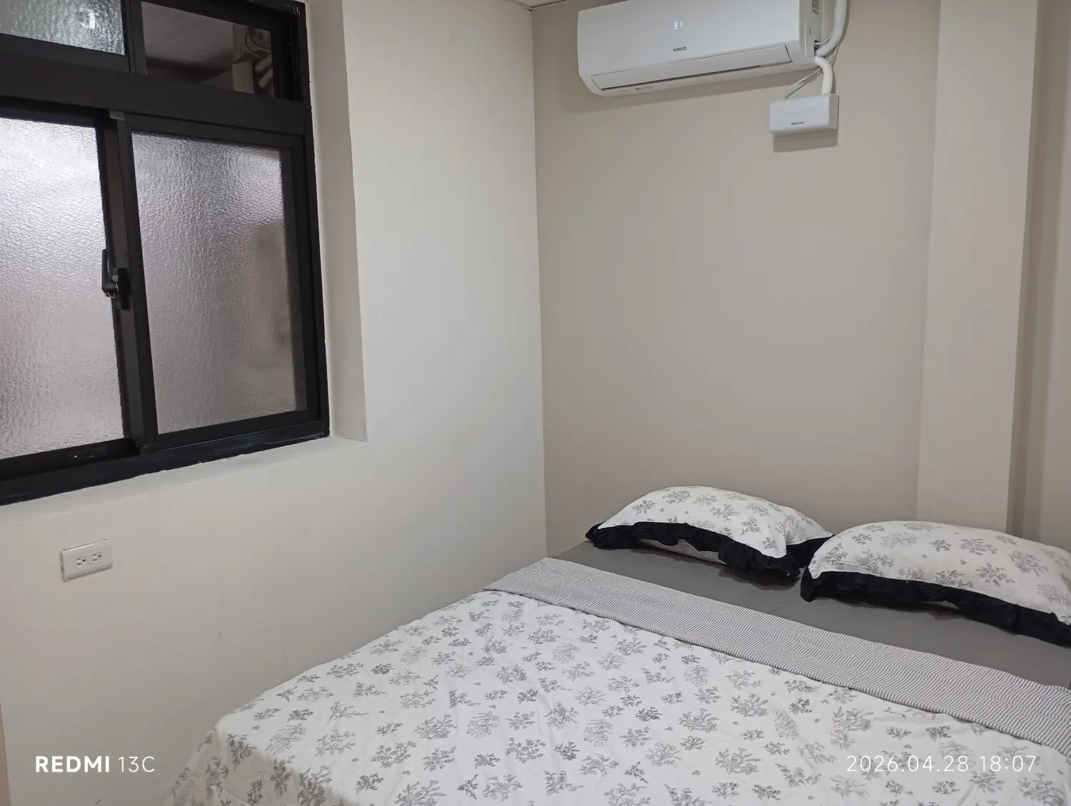 2 bedrooms apartment for rent in Wanhua District, Taipei City | NT$ 36 800 | 12 ping slide 0