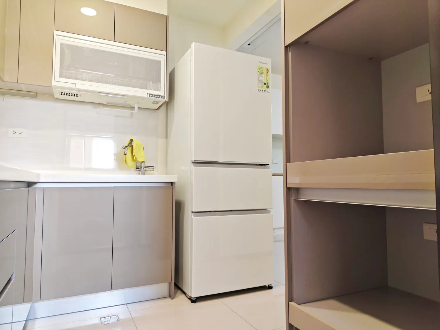 3 bedrooms apartment for rent in Nantun District, Taichung City | NT$ 31 000 | 23 ping slide 8
