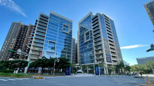 Office for rent NT$ 88 000 - Section 3, Linghang S Rd - 1 room