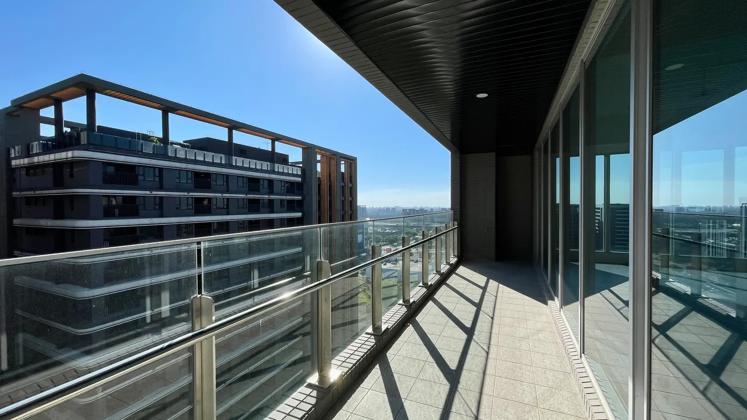 Office for rent in Zhongli District, Taoyuan City | NT$ 80 000 | 58 ping slide 14