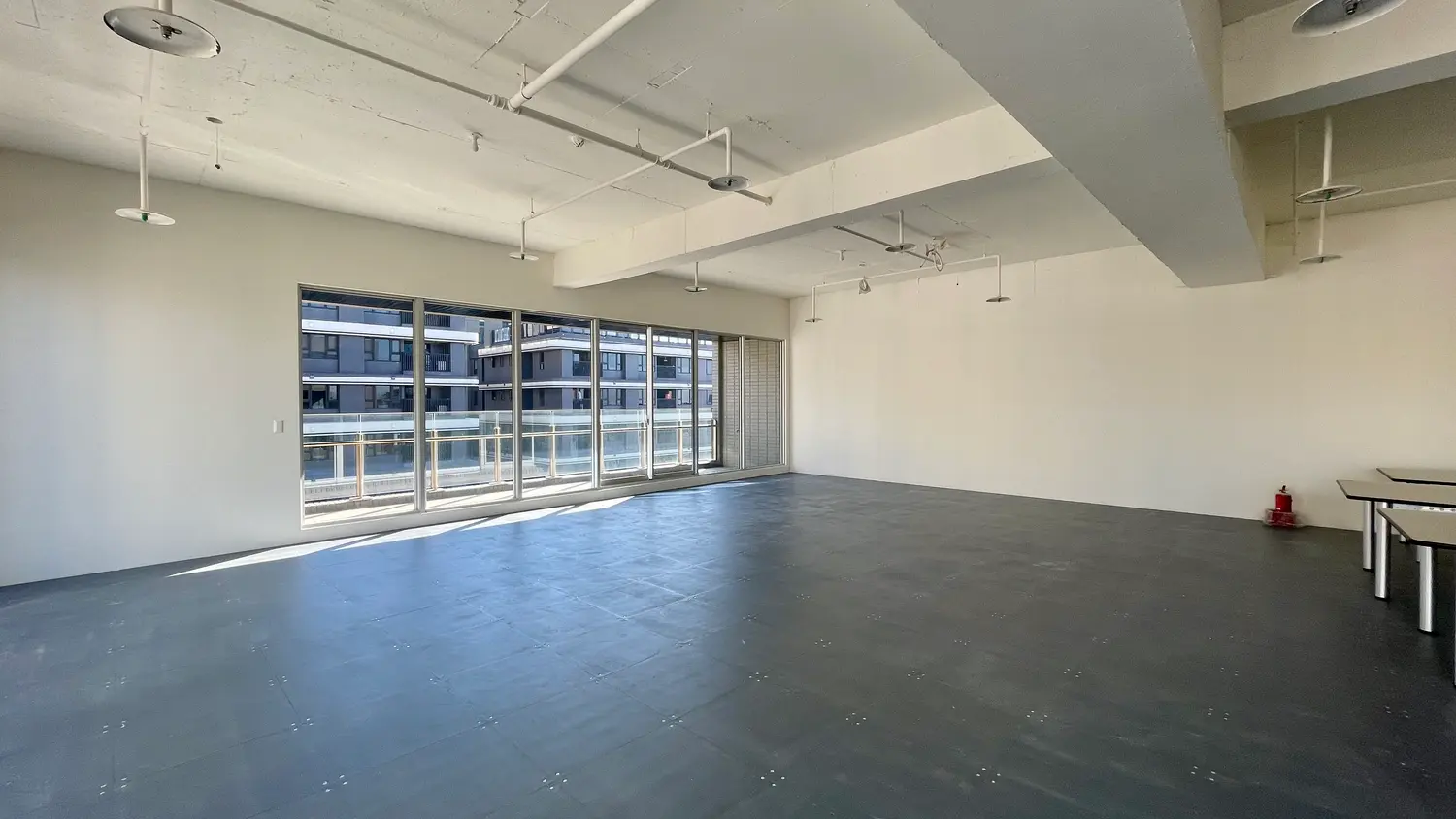 Office for rent in Zhongli District, Taoyuan City | NT$ 88 000 | 63 ping slide 10