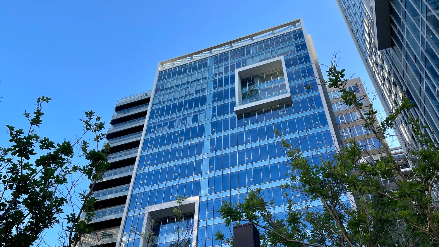 Office for rent in Zhongli District, Taoyuan City | NT$ 90 000 | 54 ping slide 1