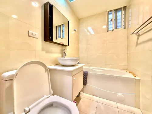 3 bedrooms apartment for sale in Xinyi District, Taipei City | TWD 23 880 000 | 25 ping slide 1