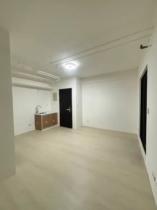 公寓 出租 TWD 11 000 - 國豐三街 - 1 房