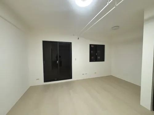 公寓 出租 TWD 11 000 - 國豐三街 - 1 房