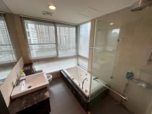 2 bedrooms apartment for rent in Xinyi District, Taipei City | NT$ 55 000 | 17 ping slide 3