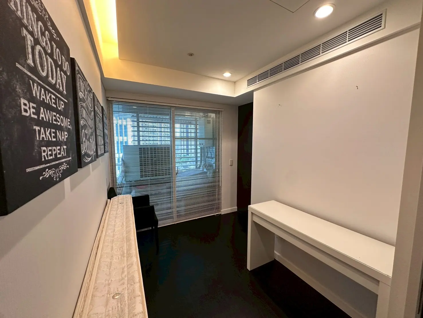 2 bedrooms apartment for rent in Xinyi District, Taipei City | NT$ 55 000 | 17 ping slide 7