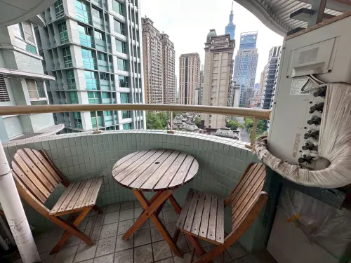 2 bedrooms apartment for rent in Xinyi District, Taipei City | NT$ 55 000 | 17 ping slide 8