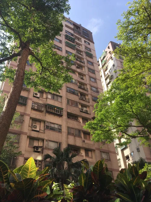 Private room for rent TWD 13 500 - Lane 431, Jingping Rd - 4 bedrooms