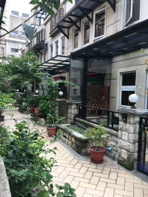 Villa for rent NT$ 32 000 - Section 2, Nankan Road - 4 bedrooms