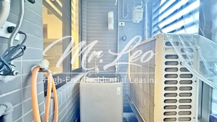 1 room apartment for rent in Xinyi District, Taipei City | NT$ 45 000 | 13 ping slide 10