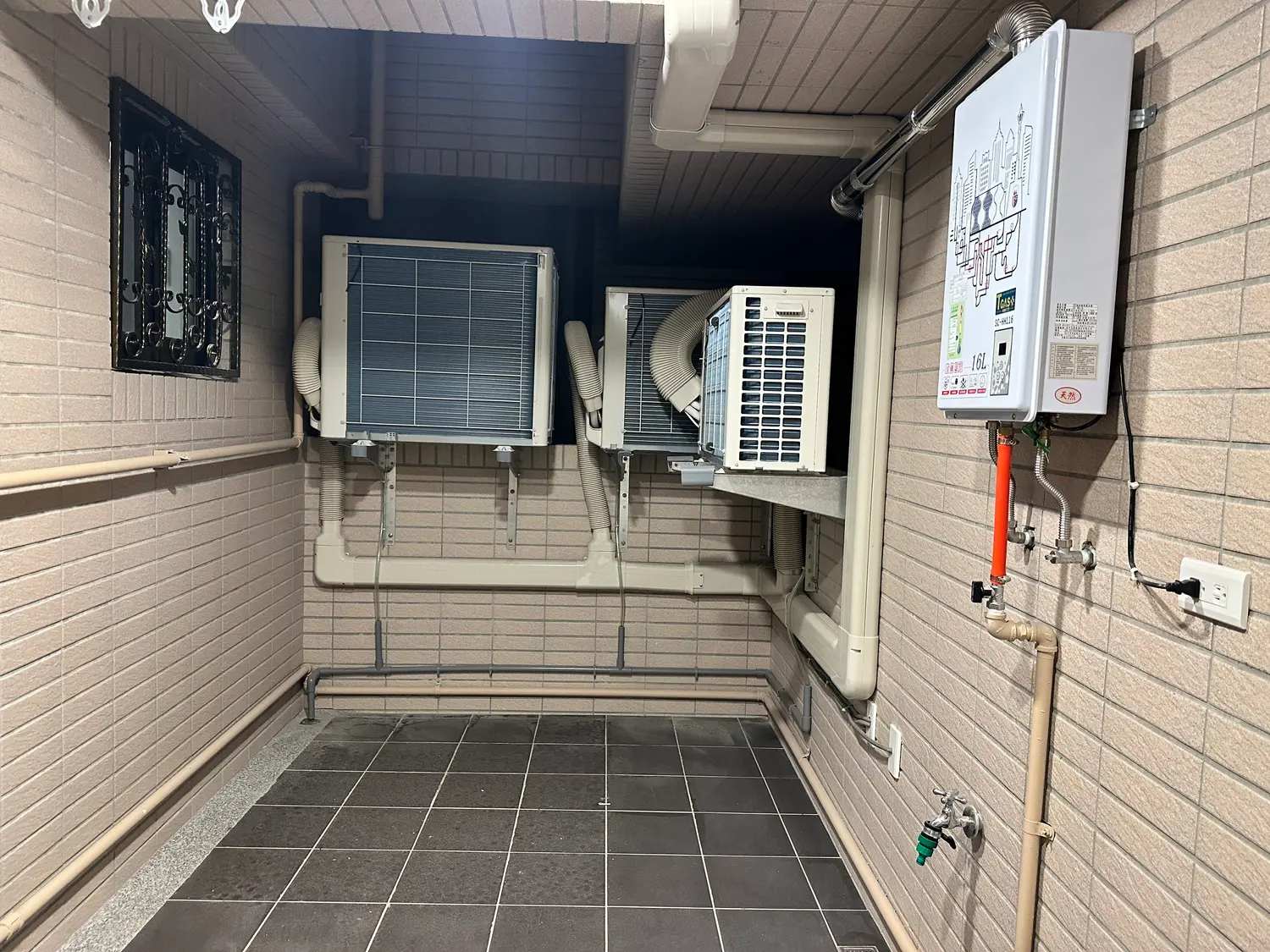 3 bedrooms apartment for rent in Beitun District, Taichung City | TWD 36 500 | 25 ping slide 8