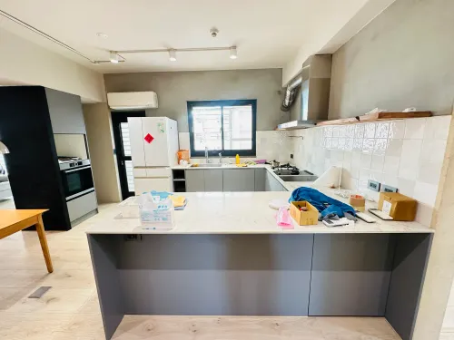 3 bedrooms apartment for rent in Nantun District, Taichung City | NT$ 33 000 | 37 ping slide 1