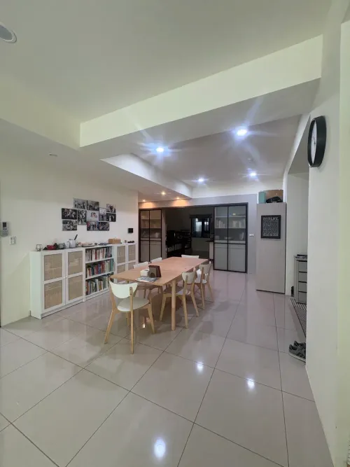 3 bedrooms apartment for rent in Wuqi District, Taichung City | TWD 25 000 | 30 ping slide 2
