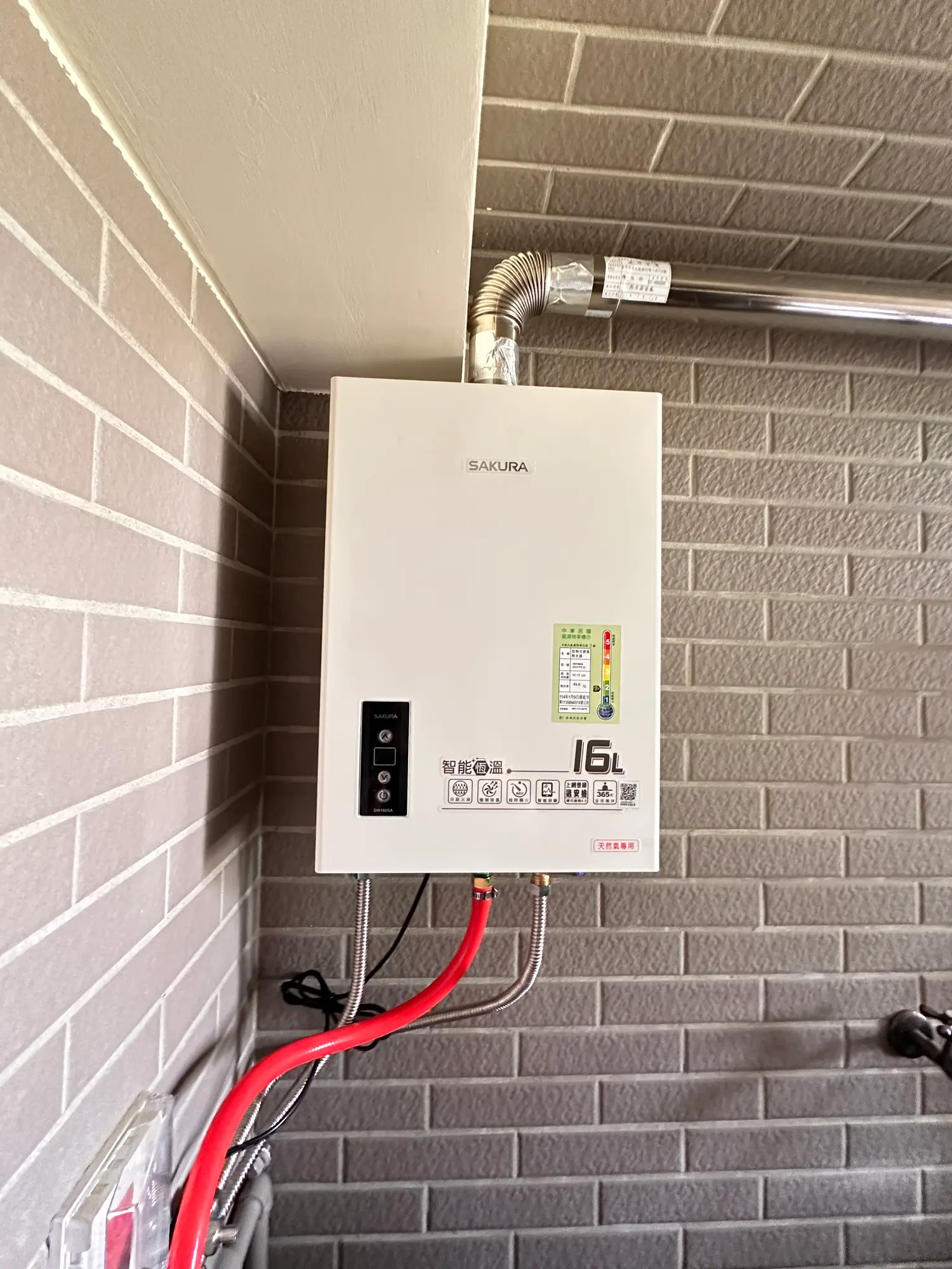 3 bedrooms apartment for rent in Beitun District, Taichung City | TWD 35 000 | 25 ping slide 13