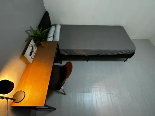 Room for rent NT$ 12 800 - Section 7, Zhongxiao East Road - 4 bedrooms