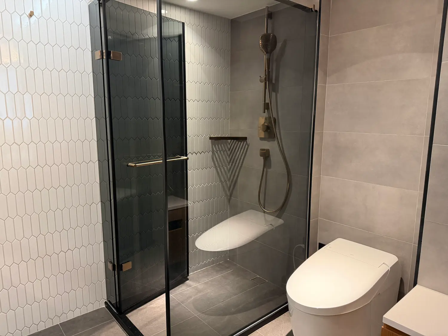 1 room apartment for rent in Zhongshan District, Taipei City | TWD 65 000 | 13 ping slide 2